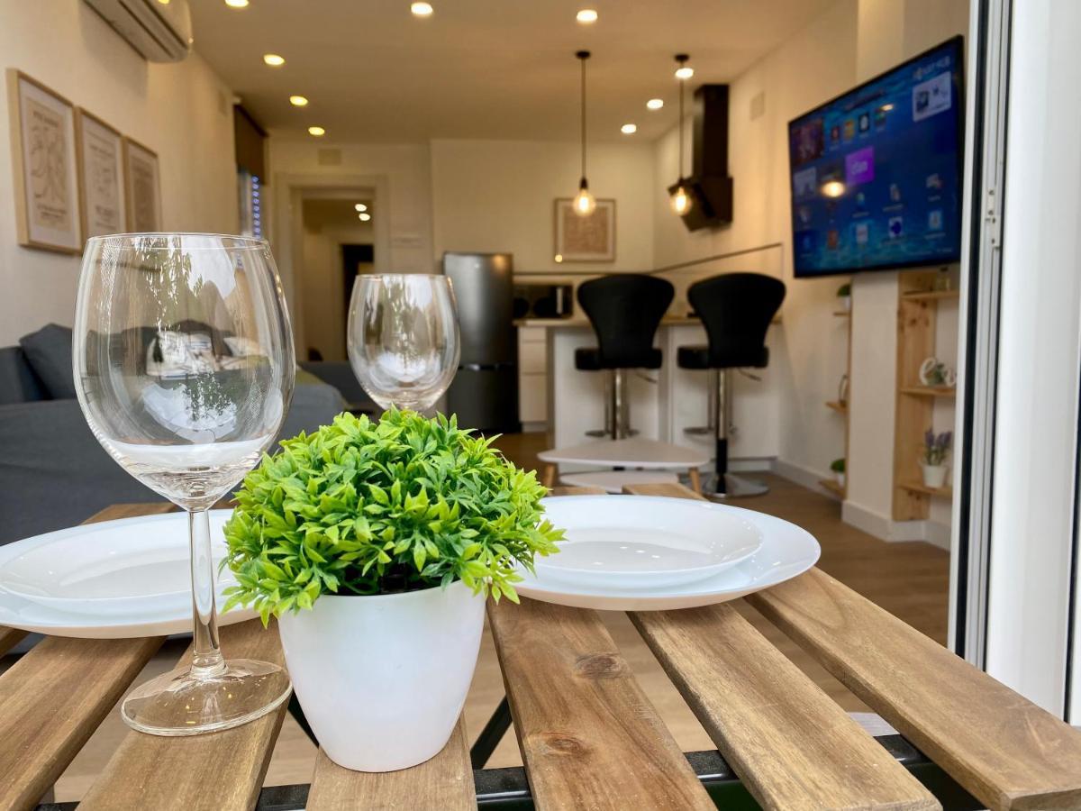 Suite Breeze - Private Heated Pool Malaga Bagian luar foto
