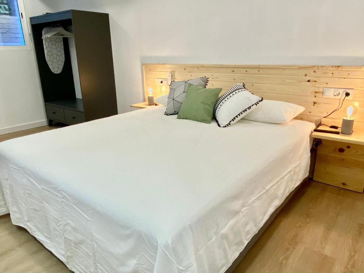 Suite Breeze - Private Heated Pool Malaga Bagian luar foto