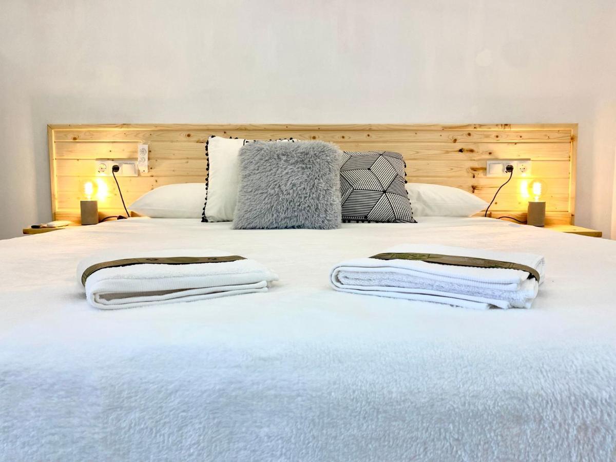 Suite Breeze - Private Heated Pool Malaga Bagian luar foto